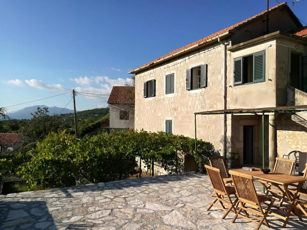 Дома для отпуска Lustica Village House Херцег-Нови